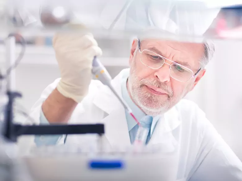 Stolce smoliste - przyczyny, objawy, diagnoza, leczenie