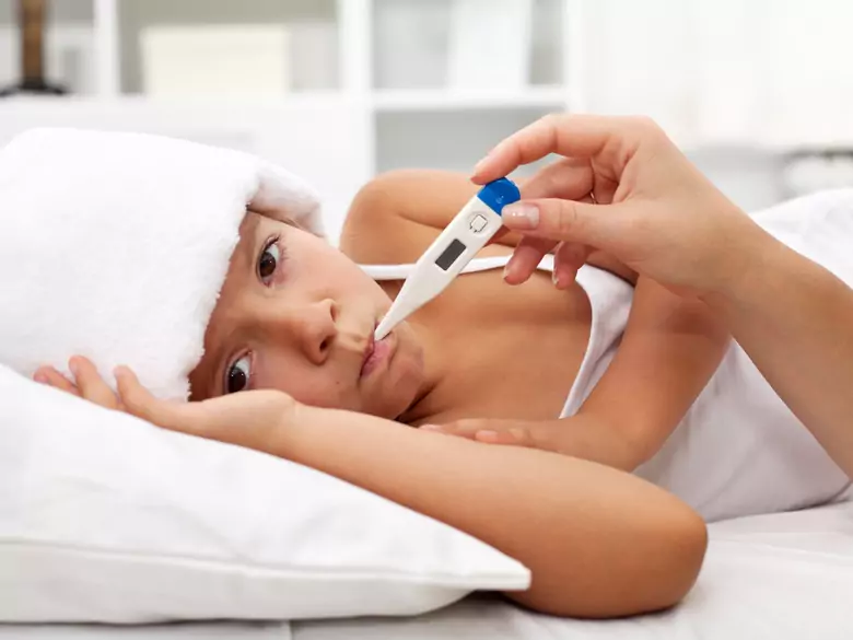 Od wirusa do zapalenia płuc – kiedy banalna infekcja kończy się hospitalizacją?