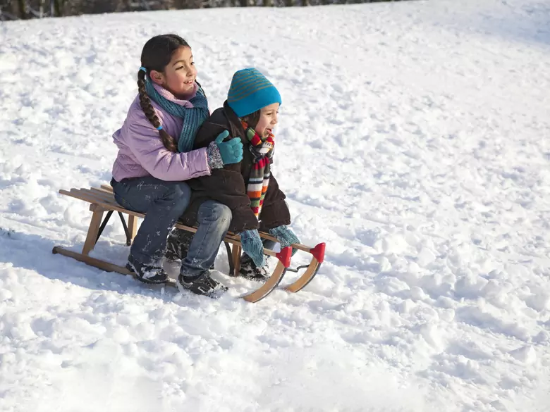Rodzinna pielęgnacja skóry zimą na wesoło