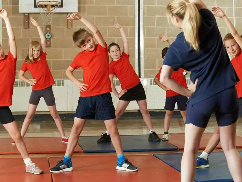 Czy telefon komórkowy może wpłynąć na kondycję fizyczną u Twojego dziecka?