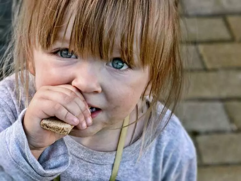 Problemy z wagą w dzieciństwie – przyczyny i konsekwencje