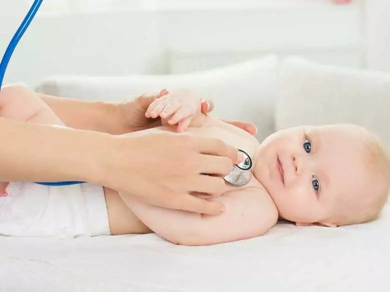 Coraz więcej alergików korzysta z immunoterapii podjęzykowej. Nie jest ona dostępna dla najmłodszych pacjentów