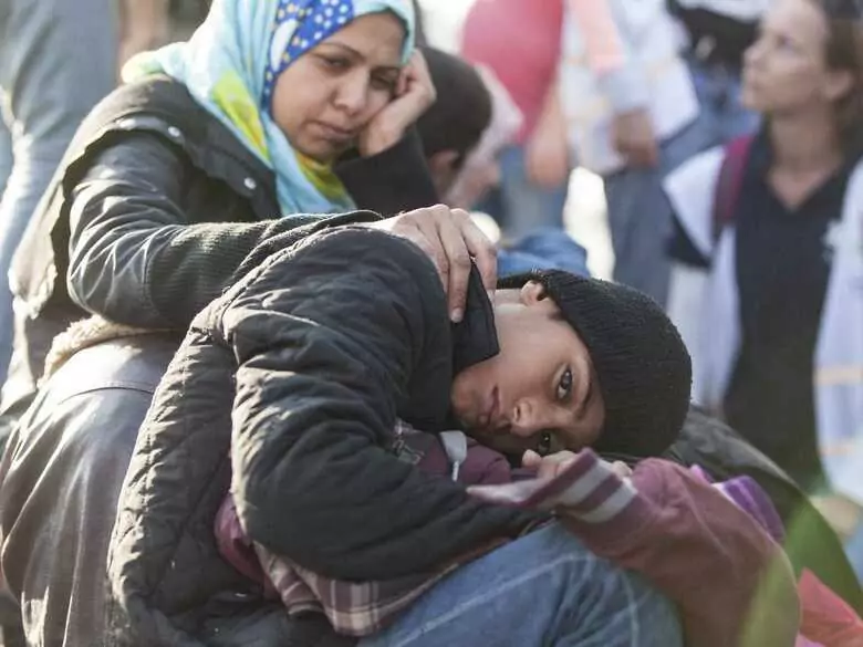 Dlaczego dzieci imigrantów zapadają w „śpiączkę”?